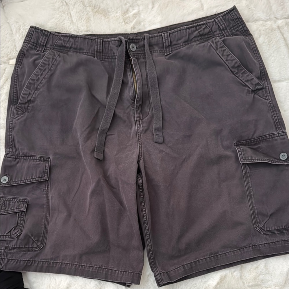 Men's Gray Cargo Shorts
